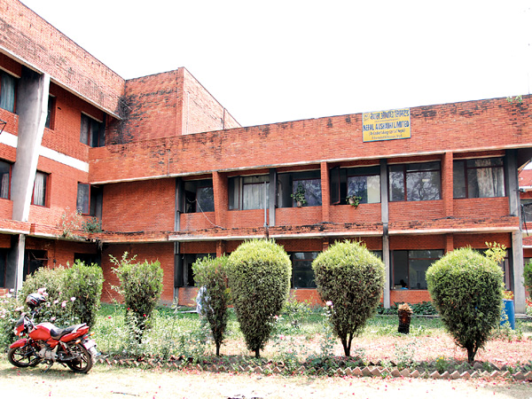 नौ प्रकारका औषधि उत्पादन गर्ने नेपाल औषधि लिमिटेडको तयारी