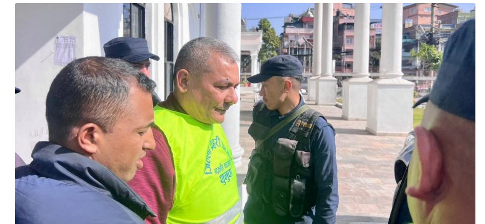 दुर्गा प्रसाईंलाई अदालत उपस्थित गराउन सर्वोच्चको आदेश