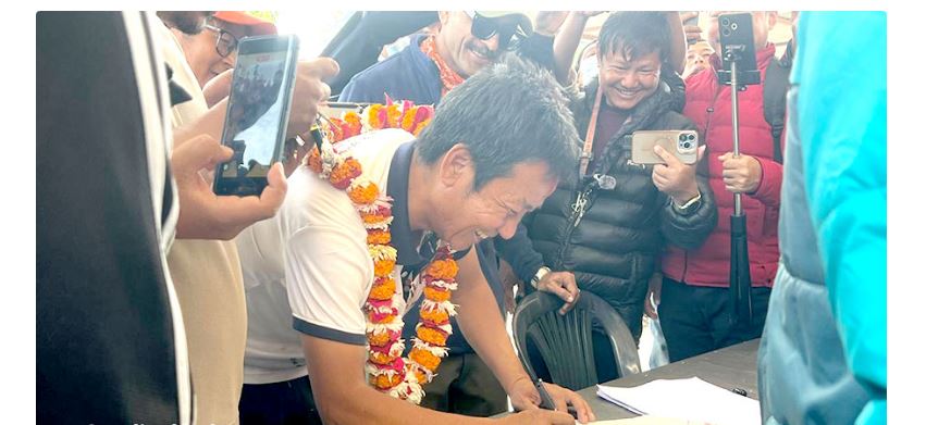 हर्क साम्पाङले सुनसरी–१ बाट गराए मनोनयन दर्ता