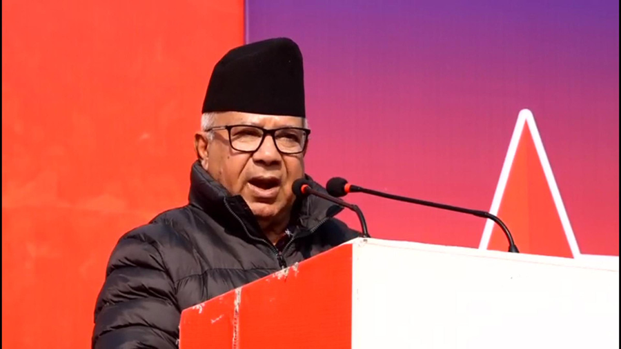 तोकिएको मितिमा नै निर्वाचन हुन्छ, तयारीमा जुटौं : माधव नेपाल