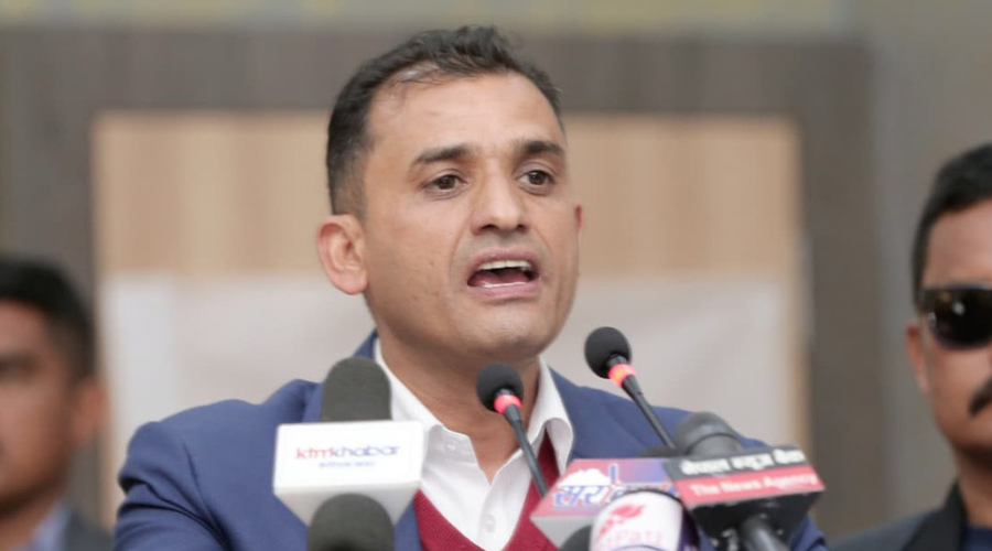 सबै पार्टी र उम्मेदवार उस्तै हुँदैनन्, होइनौं : माधव सापकोटा