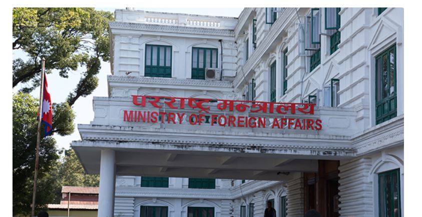 ६ राजदूतले दिए राजीनामा