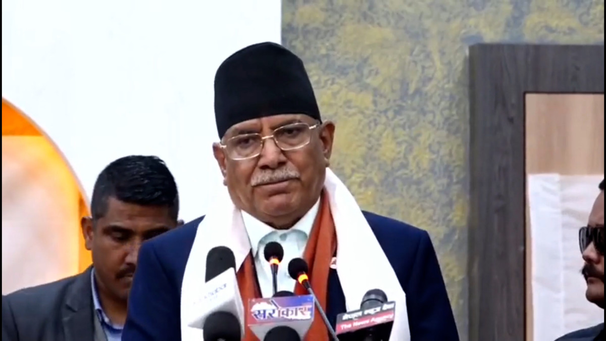 तथाकथित नयाँ भन्नेहरूकै कारण देश संकटमा परिरहेको छ : प्रचण्ड