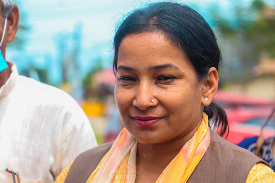 आम जनसमुदायबाट प्राप्त माया,विश्वास र समर्थनले अत्यन्त उत्साहित बनाएको छ :रेनु दाहाल