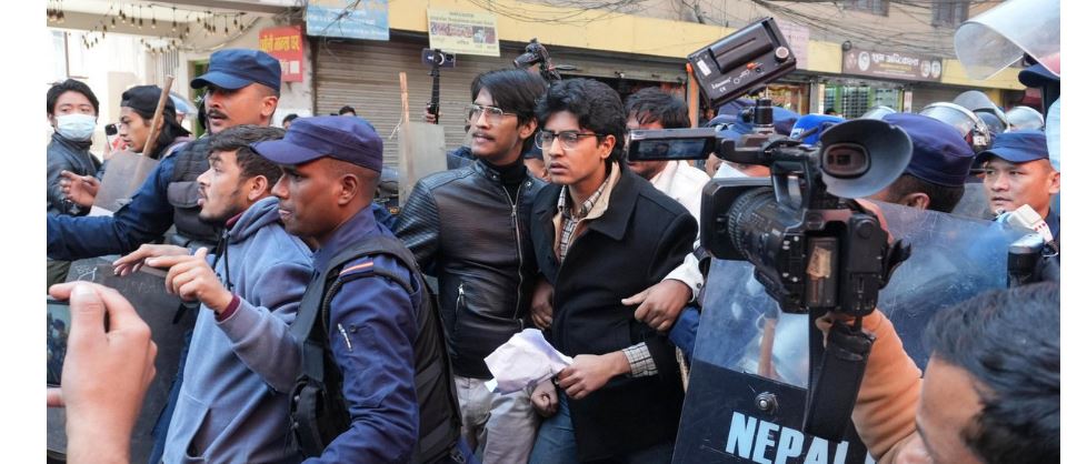 जेनजी समूहलाई सिंहदरबार प्रवेशमा रोक